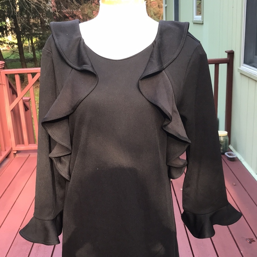 New! Sugar lips medium black ruffled dress. - Picture 2 of 9
